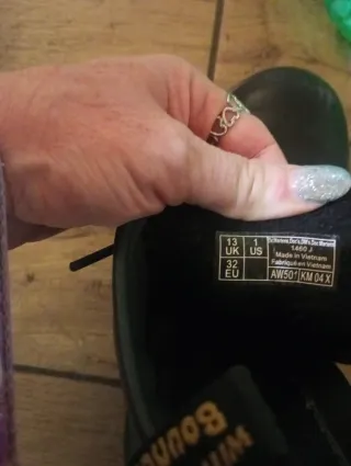 Stivaletti bimba tipo anfibi n. 32 Dr Martens