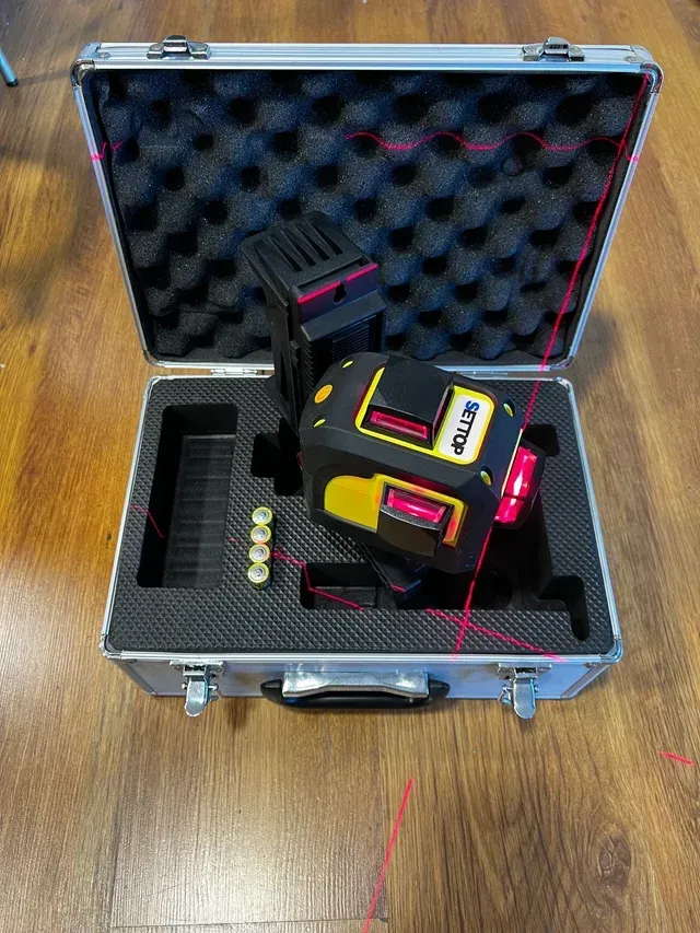 Nivel Láser SETTOP 3D 360° Líneas Rojas