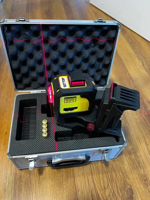 Nivel Láser SETTOP 3D 360° Líneas Rojas