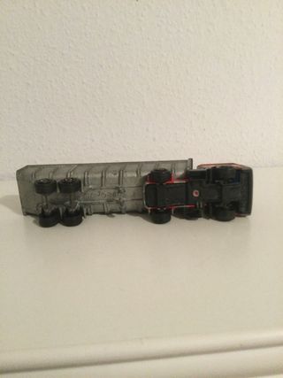 Camión Majorette con Remolque