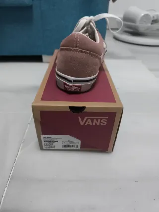 Zapatillas Vans rosas y blancas