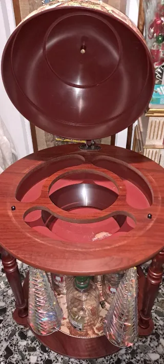 Barra de bar globo terráqueo de madera