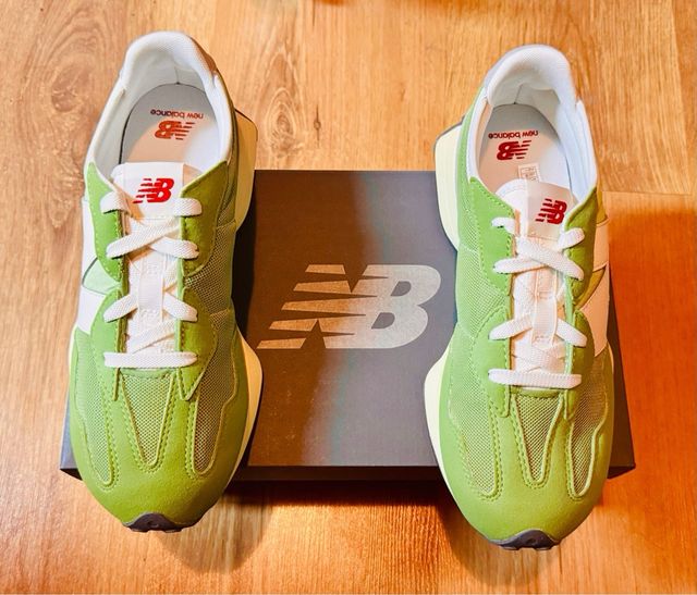 New Balance 327 Verde Talla 38.5