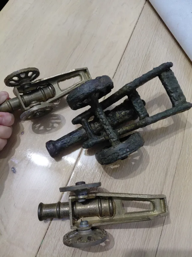 3 Cannoni di Bronzo Vintage