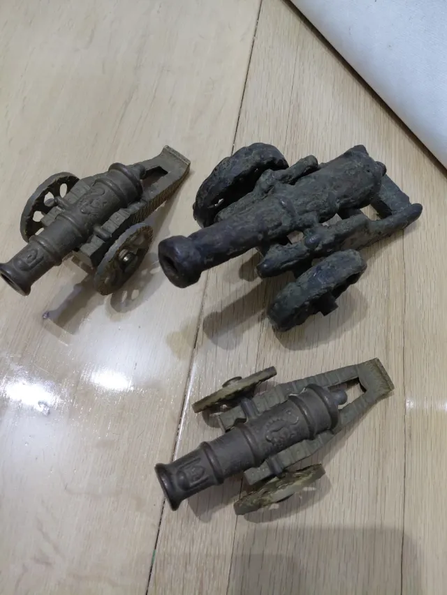 3 Cannoni di Bronzo Vintage