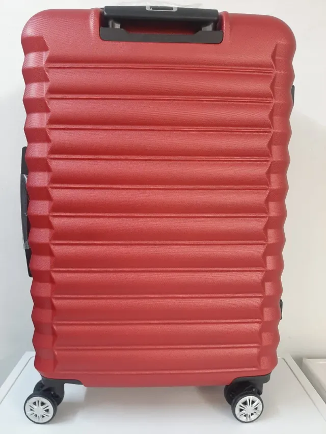 Maleta mediana roja