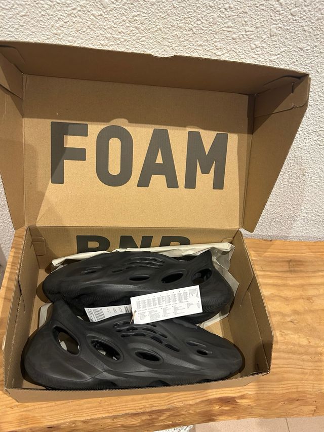 Yeezy Foam Runner Onyx