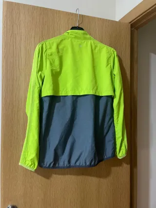 Cortavientos ligero bicolor