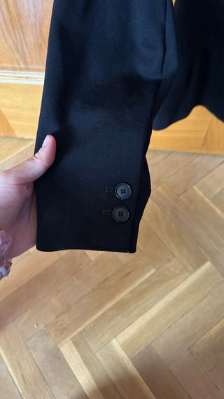 Americana Mango Negra Nueva