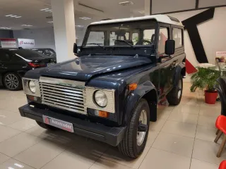 Land Rover restaurado  1982