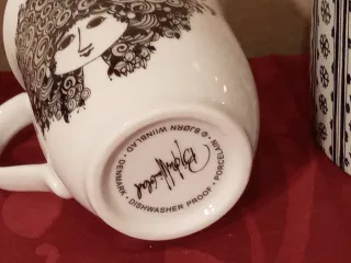 Colección de arte: tazas, candelabros y más