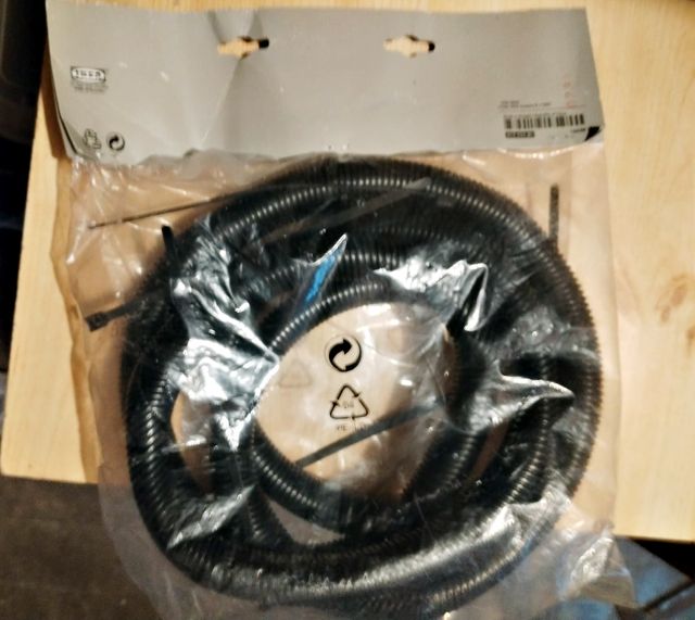 Organizador de cables MONTERA 2,5m / 8'2