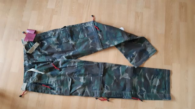 Pantalones camuflaje desmontables