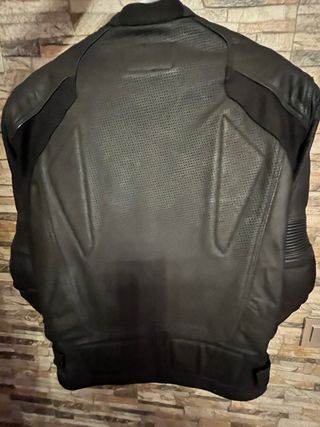 Chaqueta para moto de cuero.Arlen Ness.