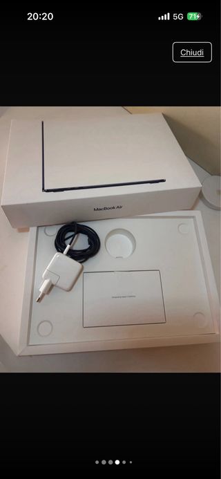 MacBook Air M3 512GB, 8Ram batteria 100% blu notte