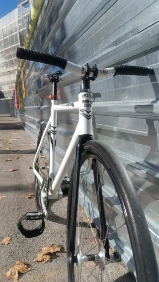 Fixie Sensa Pista Holland fixed gear cinelli miche