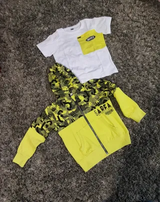 Set Bambino 6 Anni T-shirt, Pantalone e Felpa