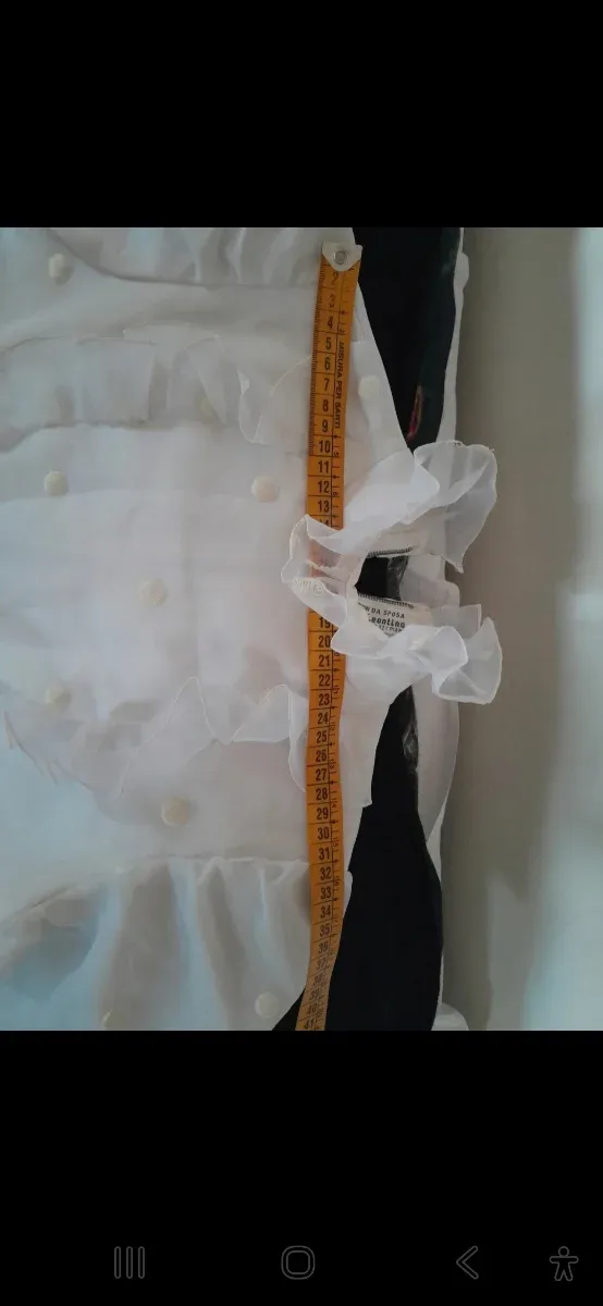 Abito bianco lungo con pois