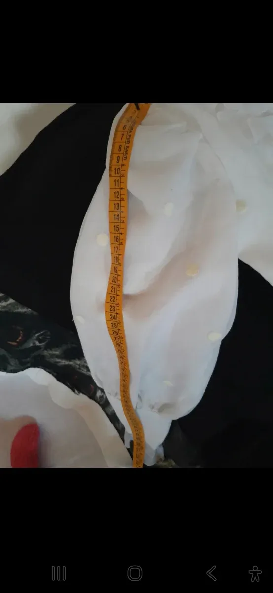 Abito bianco lungo con pois