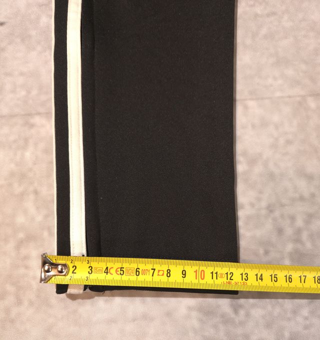 Pantalón Adidas Negro Talla S Ref-85400