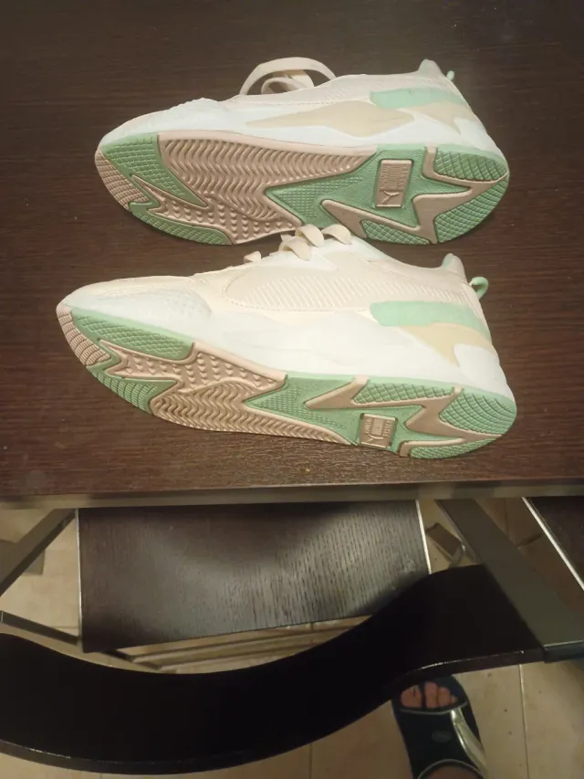 Scarpe sportive donna nuove taglia 38