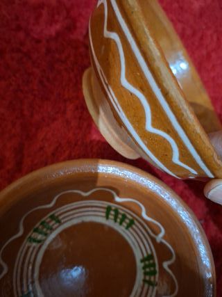 Ciotole vintage in terracotta decorate a mano