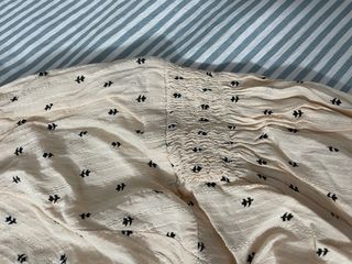 Blusa Mango Beige Estampada