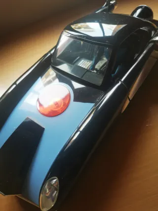 Coche teledirigido Mr. Increíble