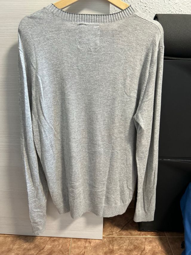 Sudadera Hollister gris manga larga