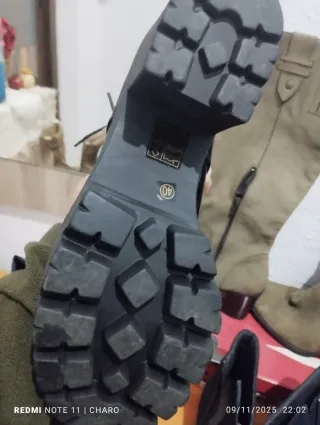 Lote de botines y botas