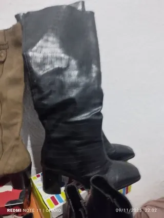 Lote de botines y botas