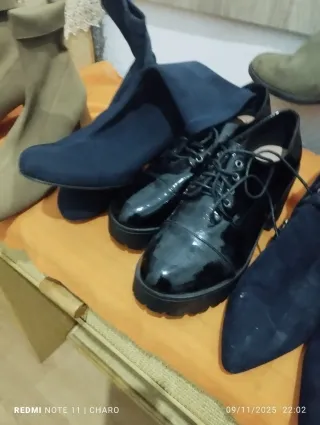 Lote de botines y botas