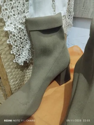 Lote de botines y botas