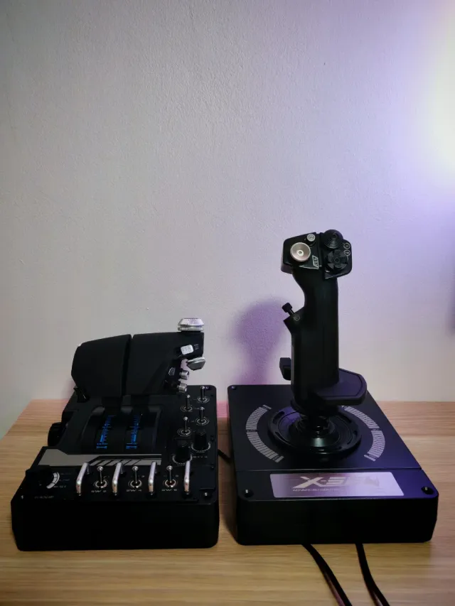 Logitech X56 HOTAS
