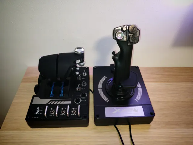 Logitech X56 HOTAS