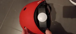 Casco patinete infantil ajustable rojo