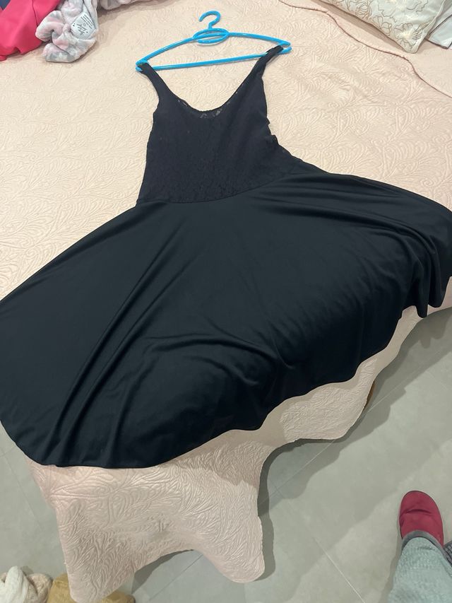 Vestido fiesta negro encaje