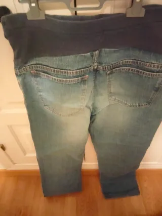 Pantalones vaqueros premamá