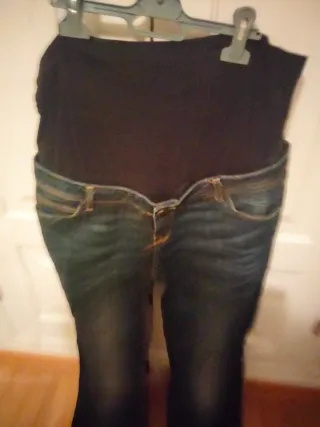 Pantalones vaqueros premamá
