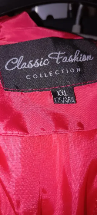 Chaquetón largo mujer rojo