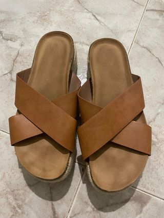 Sandalias plataforma esparto marrón