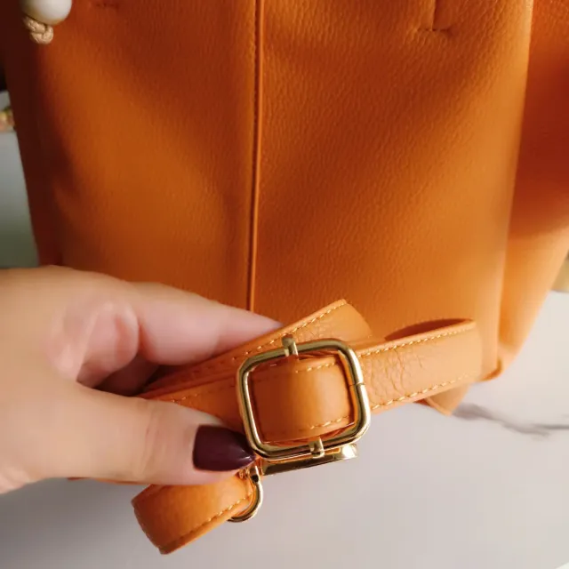 Ocasión! Coqueto bolso nuevo a estrenar.