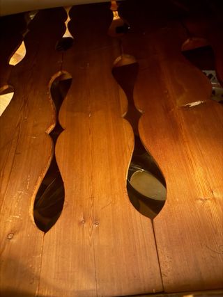 Espléndida cama de caoba con dosel