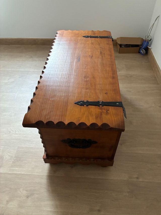 Arcón baúl madera pino