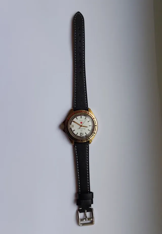 Reloj Vostok Komandirskie USSR Vintage Dorado