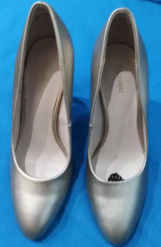 Tacones Graceland Talla 38 Dorados/Plateados