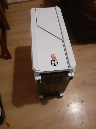 Torre PC Game Blanca