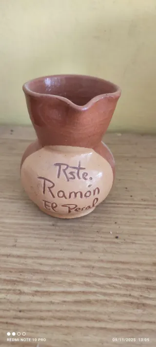 Jarrila de barro Restaurante Ramón El Peral