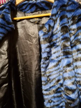 Chaquetón pelo Elogui - Corte Ingles azul y negro