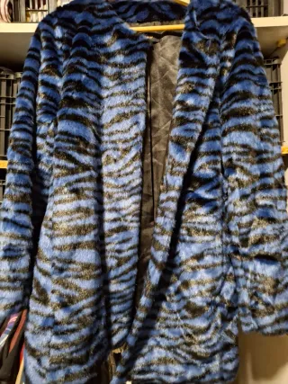 Chaquetón pelo Elogui - Corte Ingles azul y negro